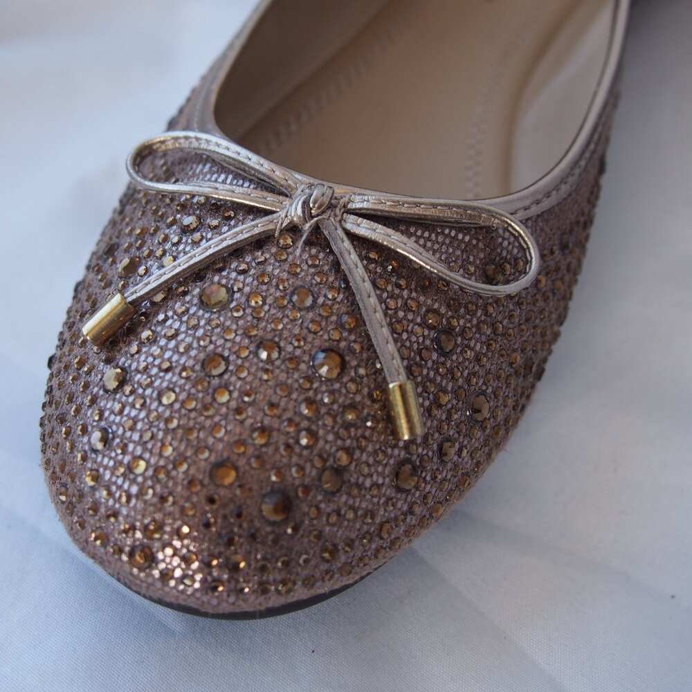Adrienne Vittadini "Cathi" Embellished Ballet Slip On Gold Flats, Gems Size 8M - Picture 5 of 15